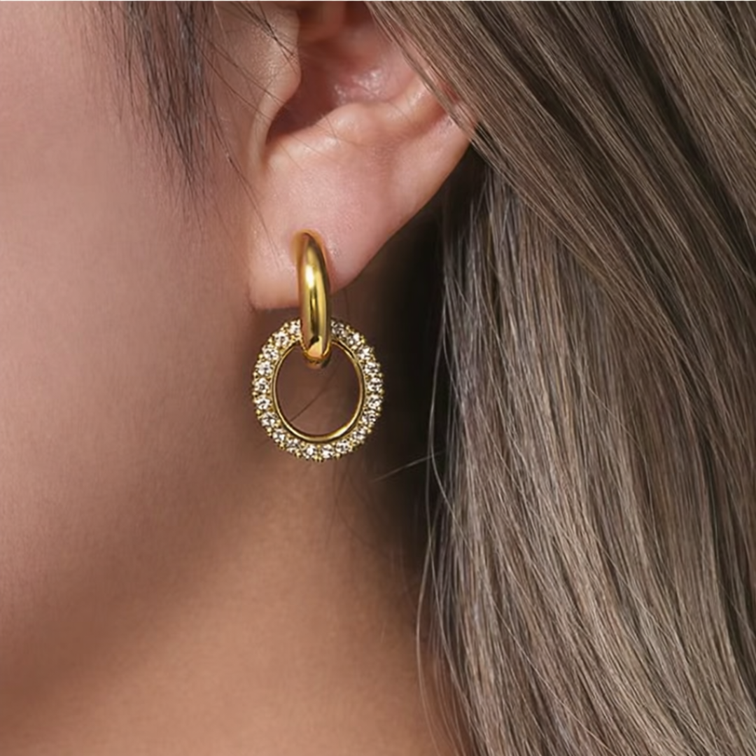 Eksklusive Chunky Hoop Øreringe i Guld med Zirkonia
