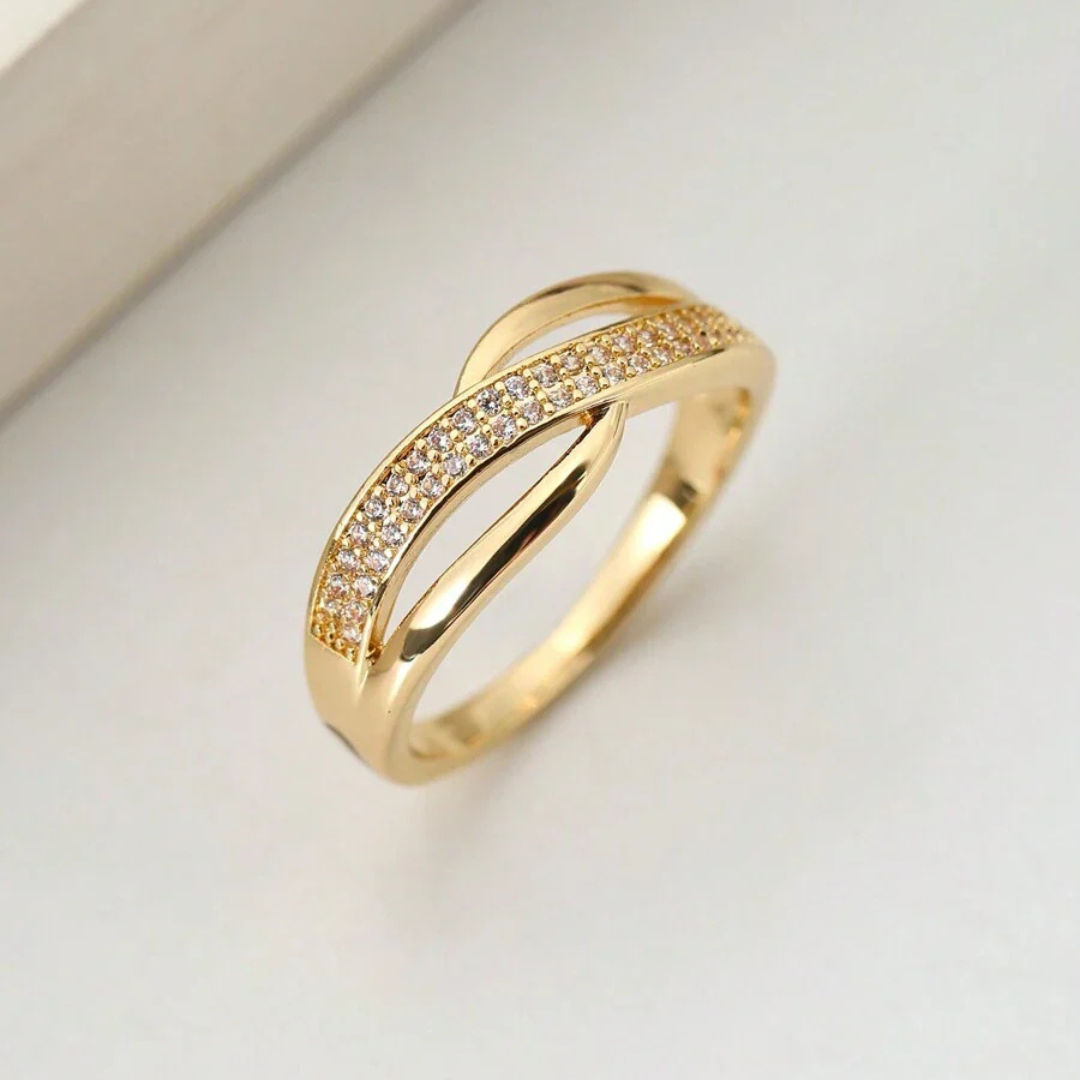 Klassisk zirkonia & guld ring