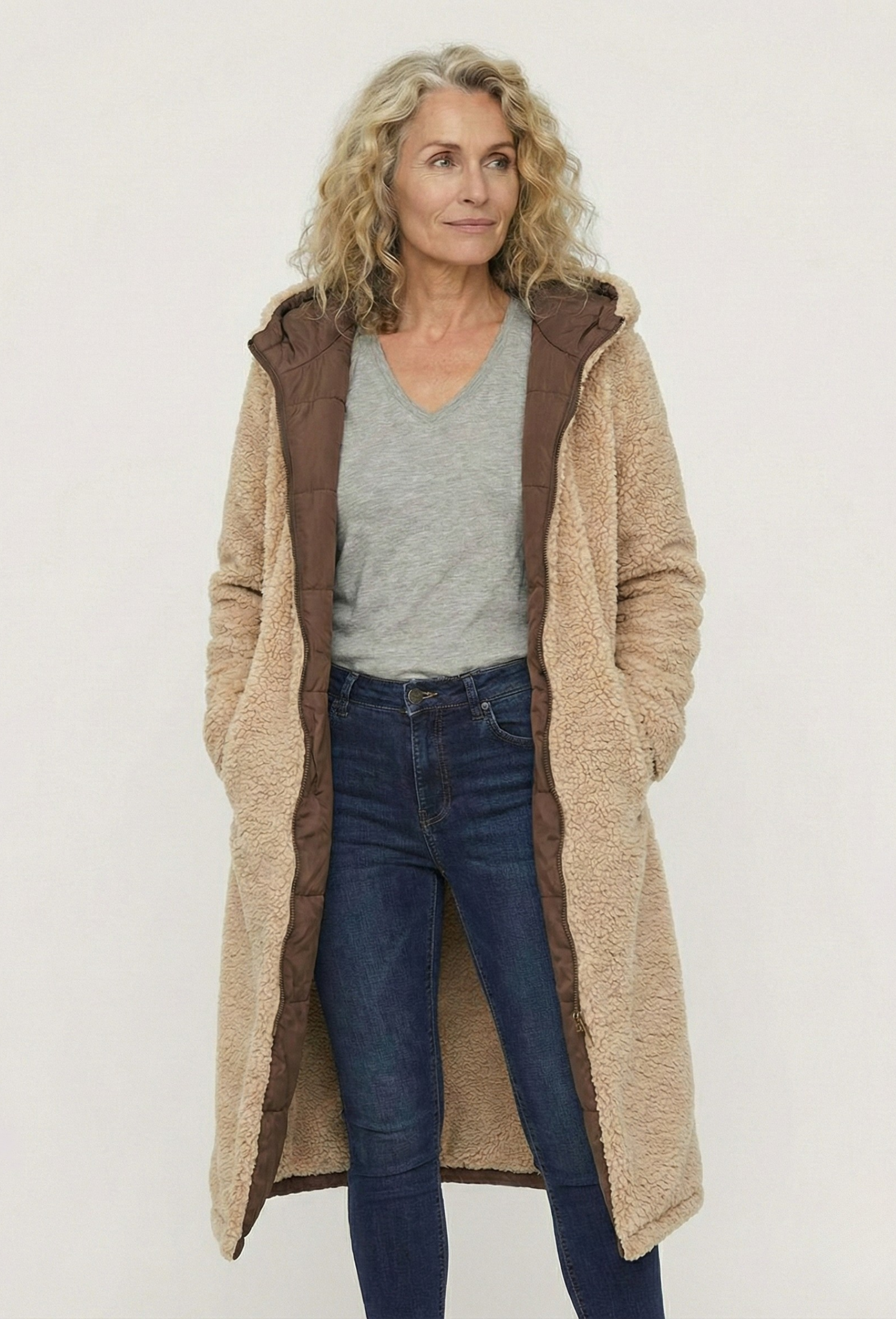 Inger | Lang Vendbar Quiltet Vinterjakke Dame (2-i-1) – Let Isolering & Varm Komfort