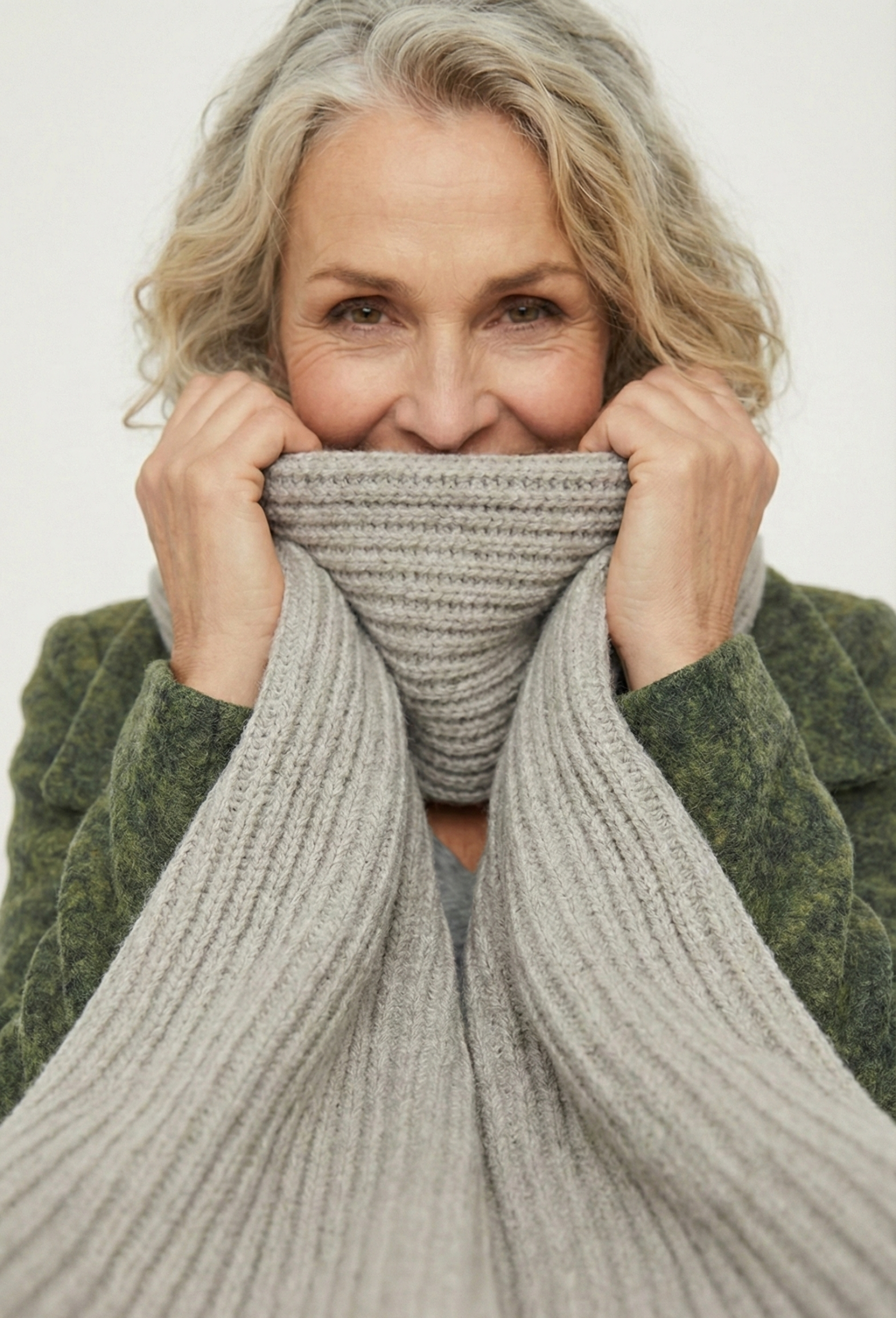 Lykke | Strikket Sjal – Blødt og Komfortabelt til Kolde Dage