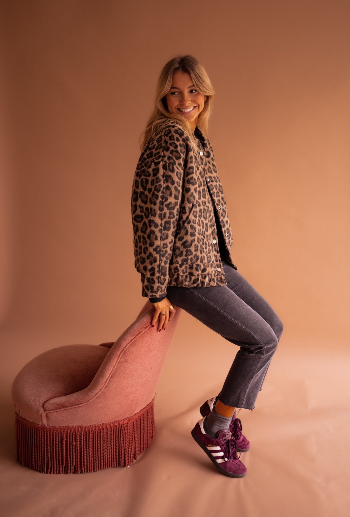 Mila™ | Trendy Jakke med Leopardmønster