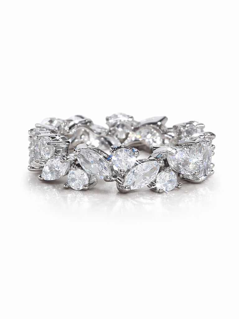 Marquise & Pear Cut Diamant Eternity Ring i Hvidguld – Elegant Dame Vielses - & Jubilæumsring