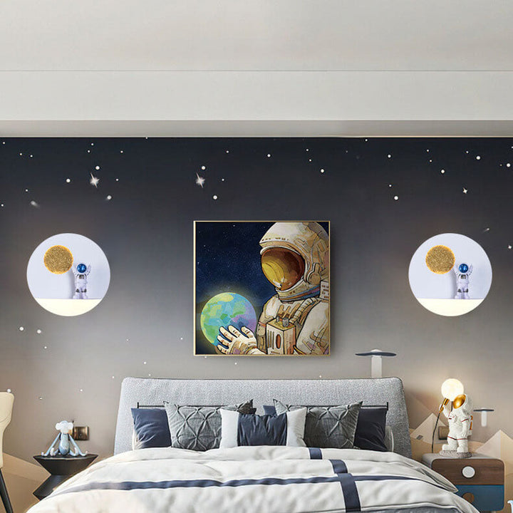 Moderne Astronaut LED Væglampe i Jern og Harpiks