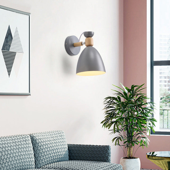 Rund Aluminium Væglampe med Træskærm - Minimalistisk Design