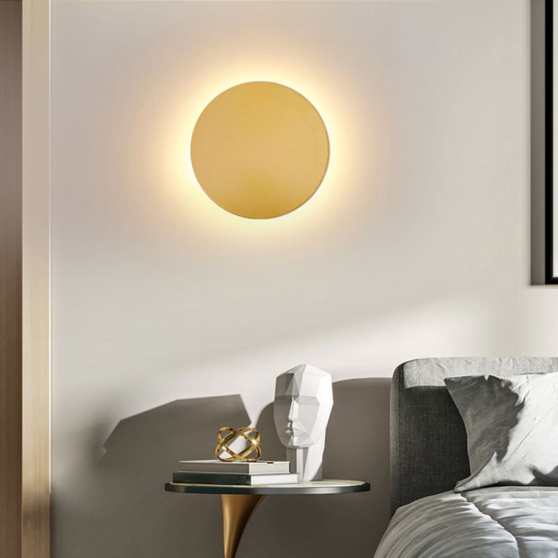 Moderne Rund Metal Væglampe med LED Belysning