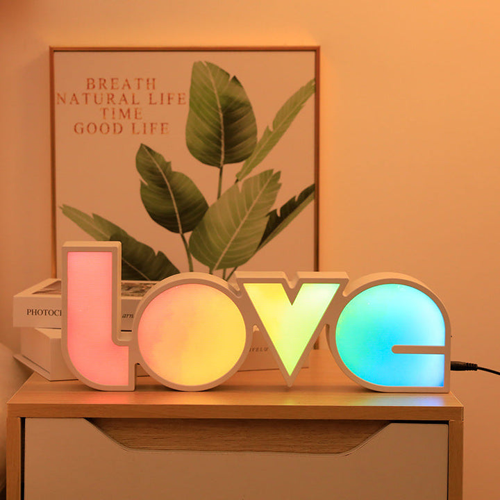 Art Deco Vandtæt LED Bordlampe med LOVE Design