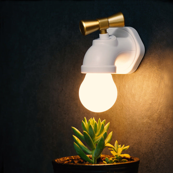 Moderne USB LED Væglampe i Sort eller Hvid med Nattelys