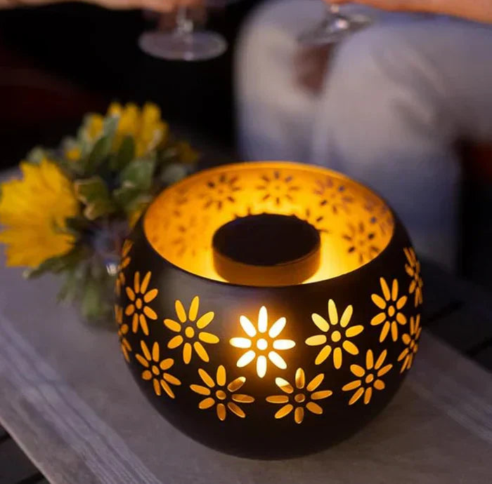Blomsterdesign LED Stearinlys Lampe til Varm Belysning