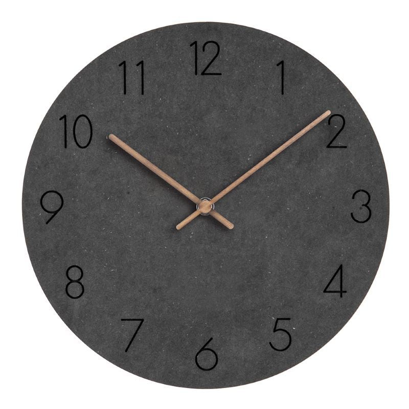 Minimalistisk Vægur 29 cm i MDF med Valnøddehåndtag