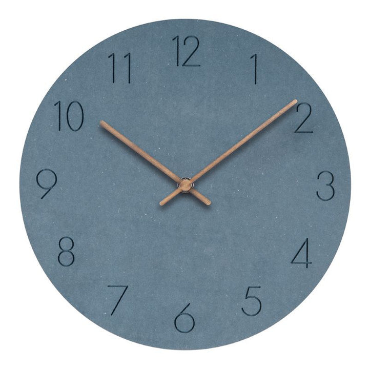Minimalistisk Vægur 29 cm i MDF med Valnøddehåndtag