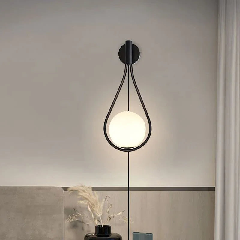 Mid-Century Modern Sphere Væglampe i Metal og Glas