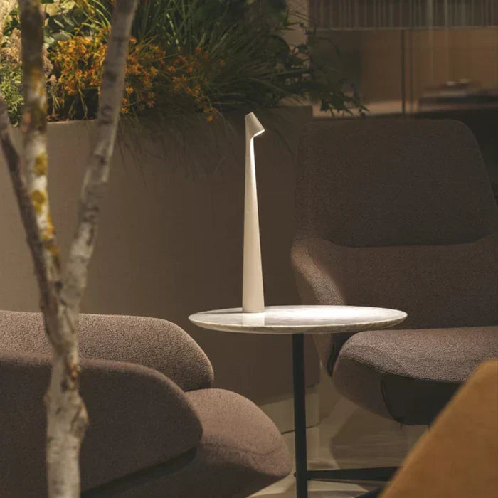 Skulptureret Genopladelig Bordlampe med Justerbar Lysstyrke