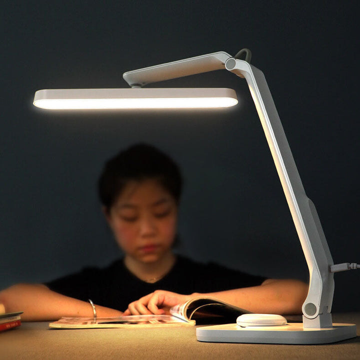 USB Opladelig Foldbar LED Skrivebordslampe i Hvid