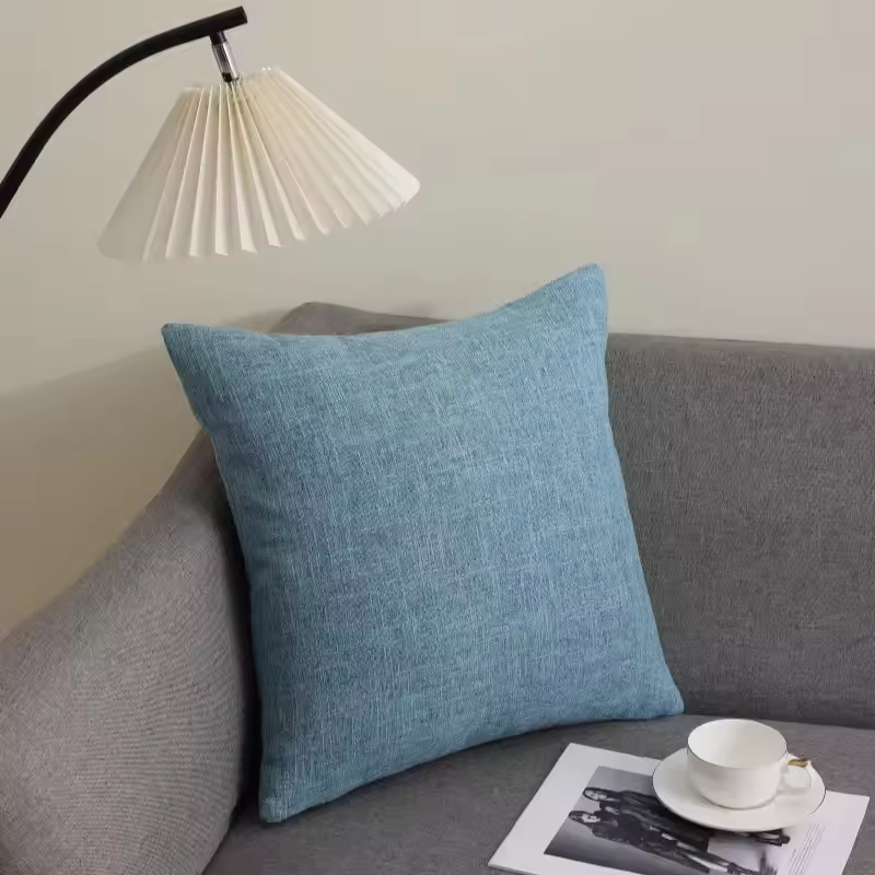 Stilfulde Pudevar i Bomuld og Linned til Sofa og Stol