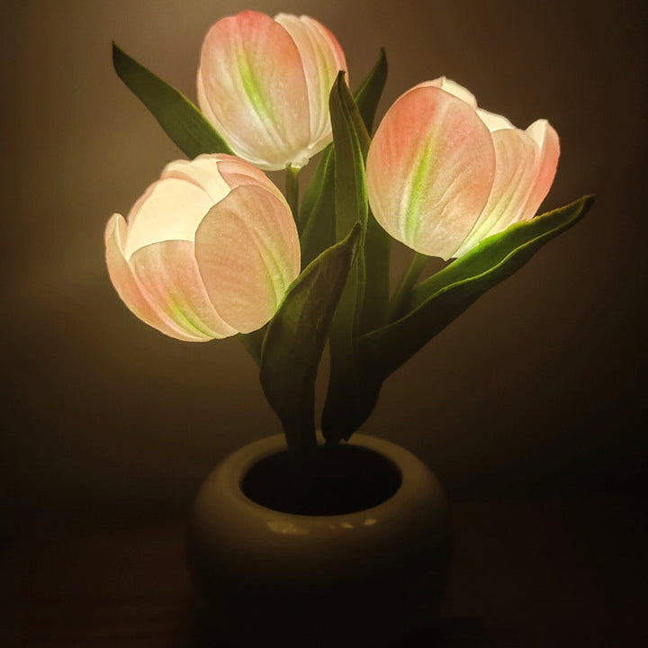 LED Tulipan Nattelys i Keramik med Blomstermotiv