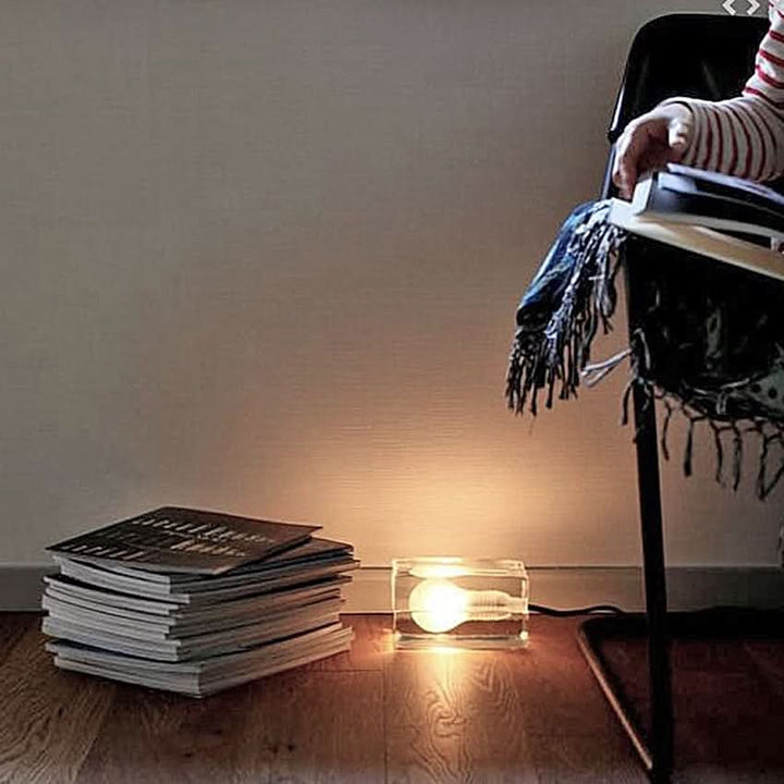 Glasblok Bordlampe med Sandblæst G9 Pære