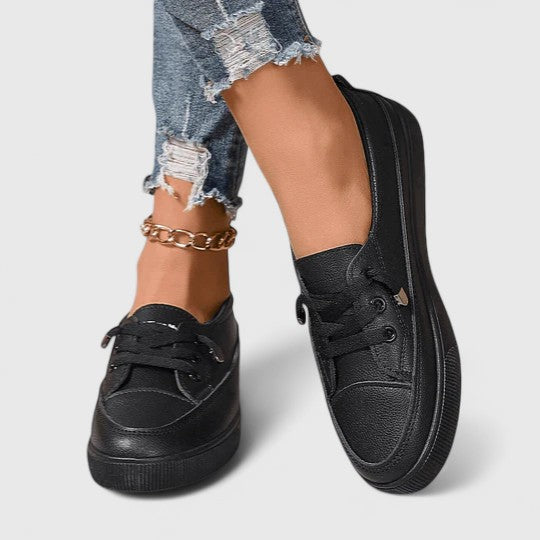 Julia | Damernes Forårs Klassiske Snørresneakers