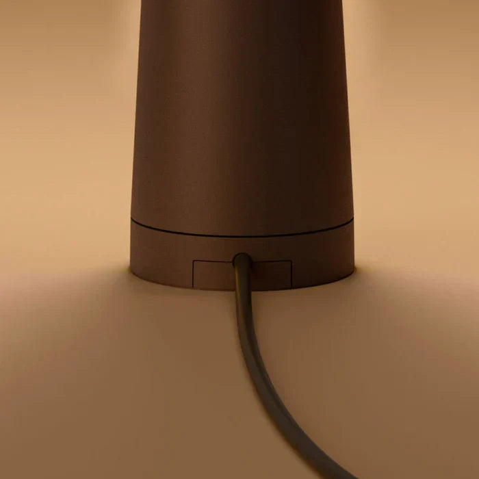 Skulptureret Genopladelig Bordlampe med Justerbar Lysstyrke