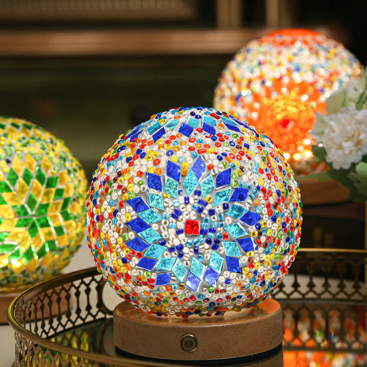 Boheme Bordlampe med USB Opladning og Blødt LED Lys