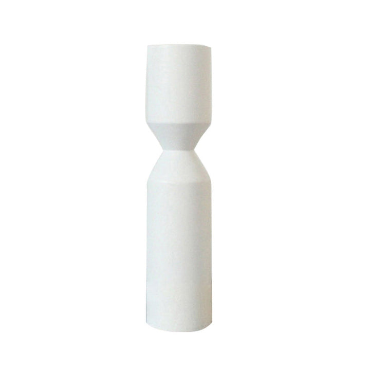 Minimalistisk Fyrretræ Lysestage med Elegant Design