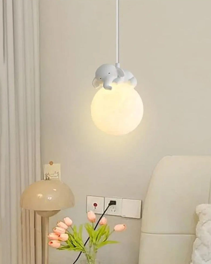 Måneformet Pendellampe i Resin og Glas