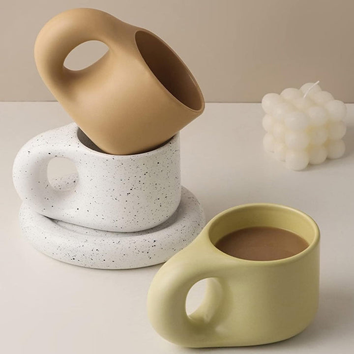 Minimalistisk Keramisk Krus 10 oz med Komfortabelt Greb