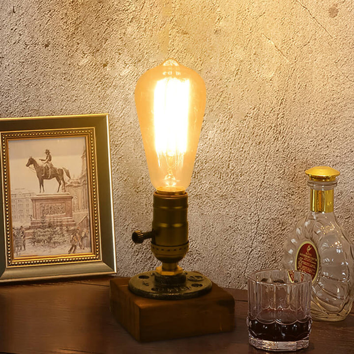 Industriel Jern Bordlampe med Fyrretræs Accent