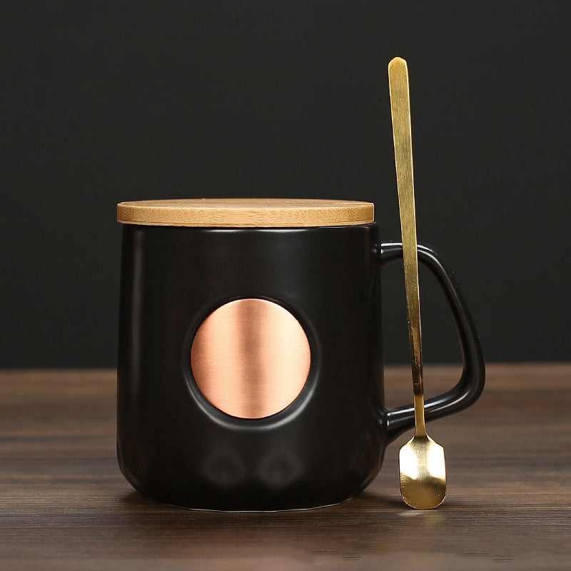 Stilfuld Keramisk Kaffekop med Optimal Varmebeholdning