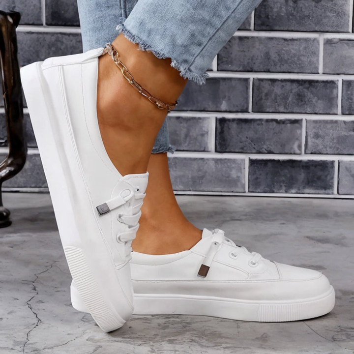 Christa | Dame Minimalistiske Snørebånd Sneakers