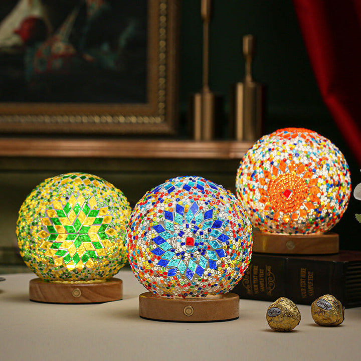 Boheme Bordlampe med USB Opladning og Blødt LED Lys