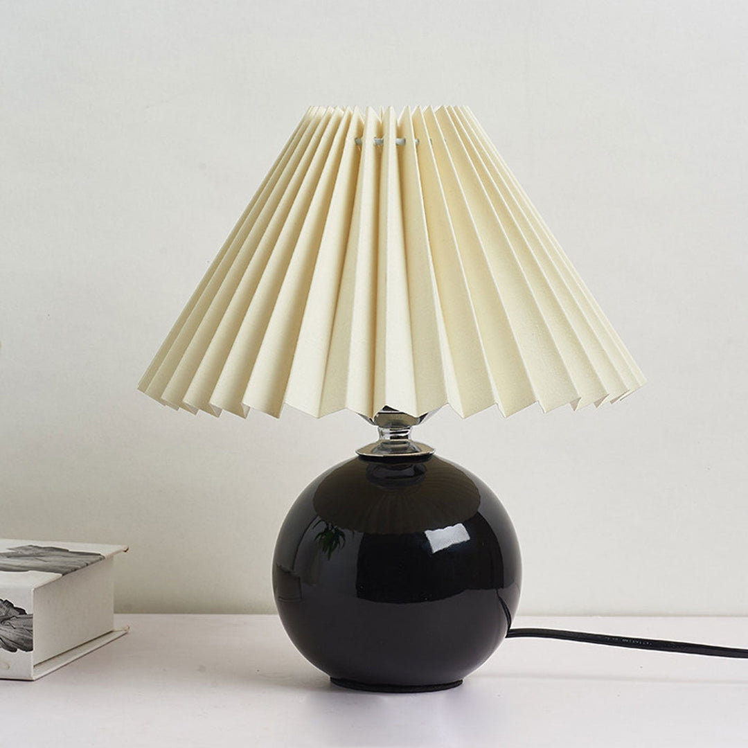 Moderne Keramisk Bordlampe i Flere Farver