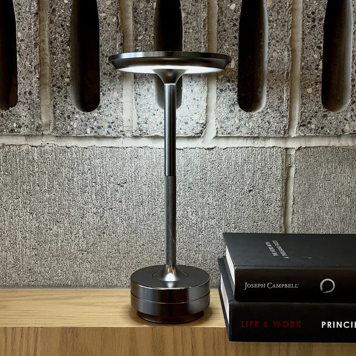Trådløs Touch Sensor Bordlampe med Justerbar Højde og Vandtæt Design