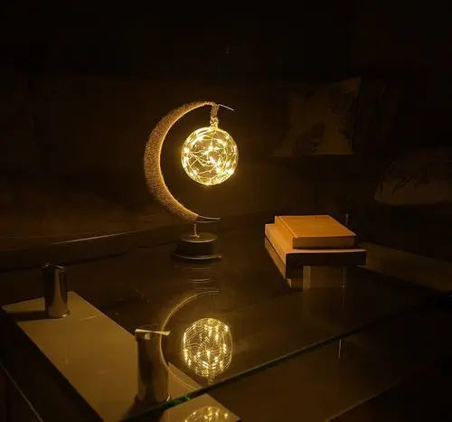 LED Månelampe i Glas - Batteridrevet, Realistisk Design
