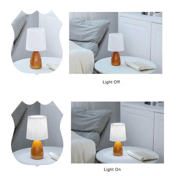 Plisseret Bordlampe med Glasfod - Skandinavisk Design