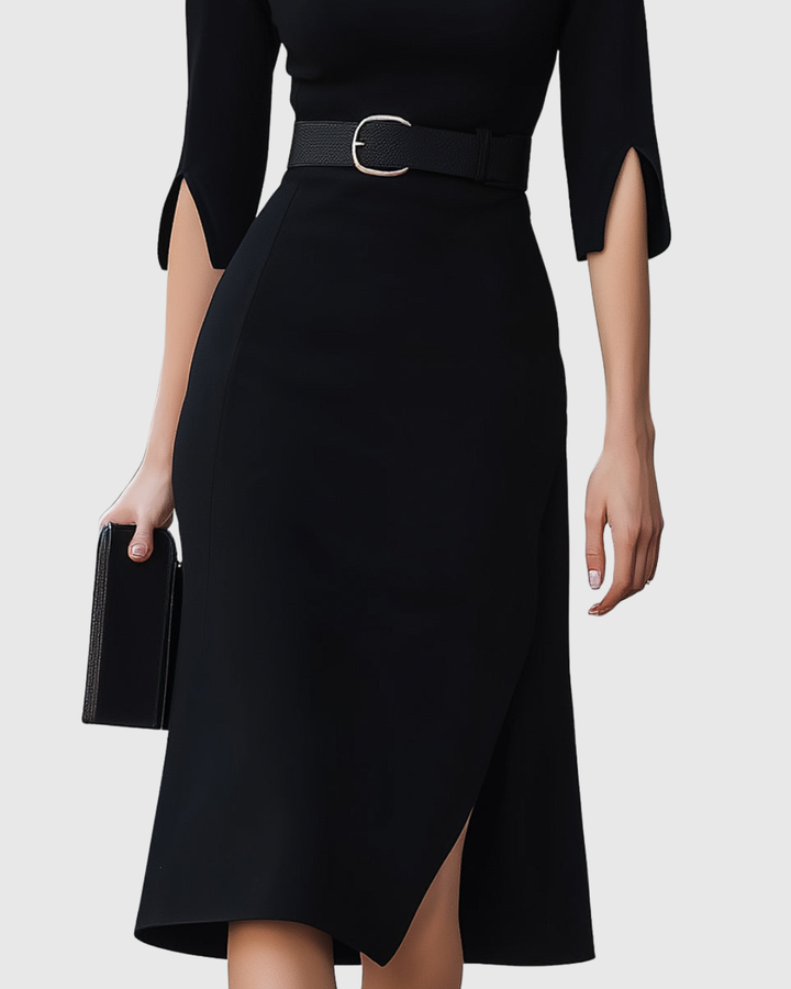 Naomi | Kvinders Bælteholdte Mock Neck Midi Kjole med Split Ærmer