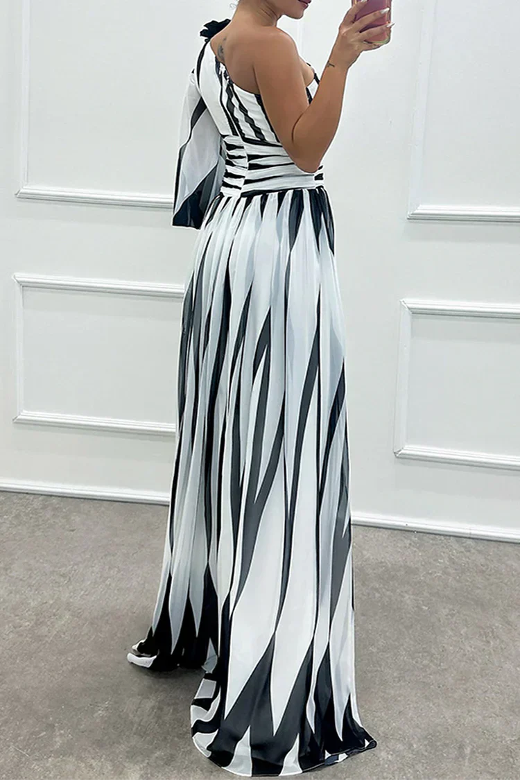 Bonnie™ | Elegant Stribet One Shoulder Maxi Kjole