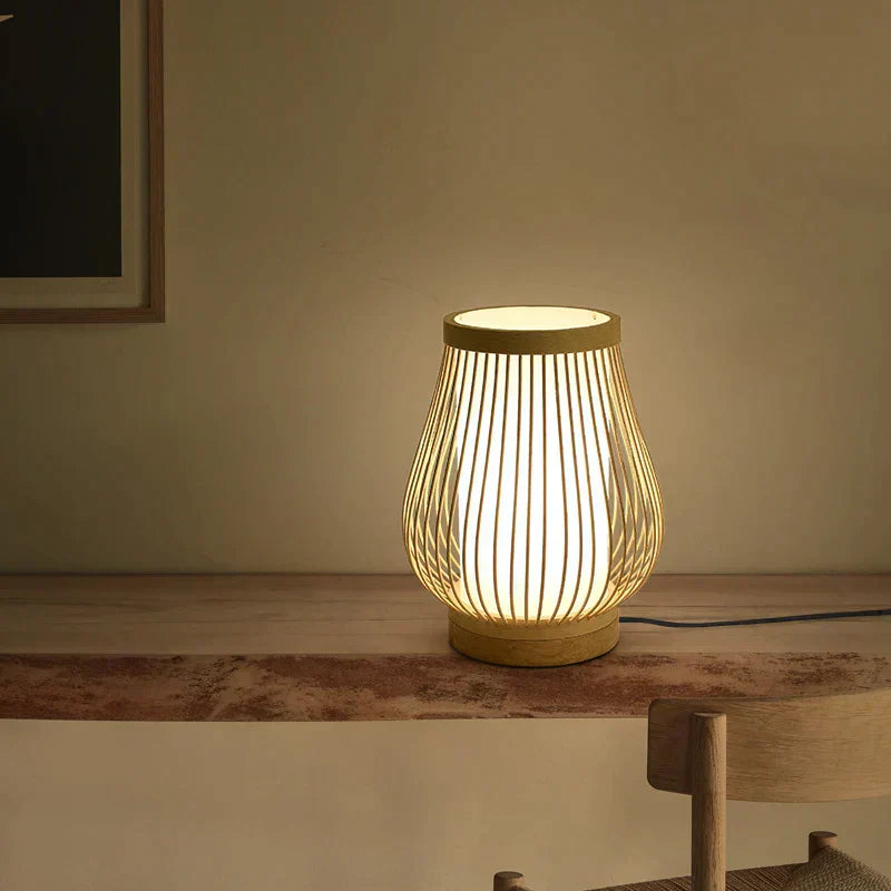 Japansk Håndlavet Bambus Bordlampe med Blødt Hvidt Lys