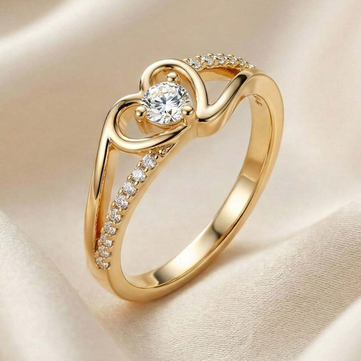 Elegant Ring med Funklende Cubic Zirconia Hjerte