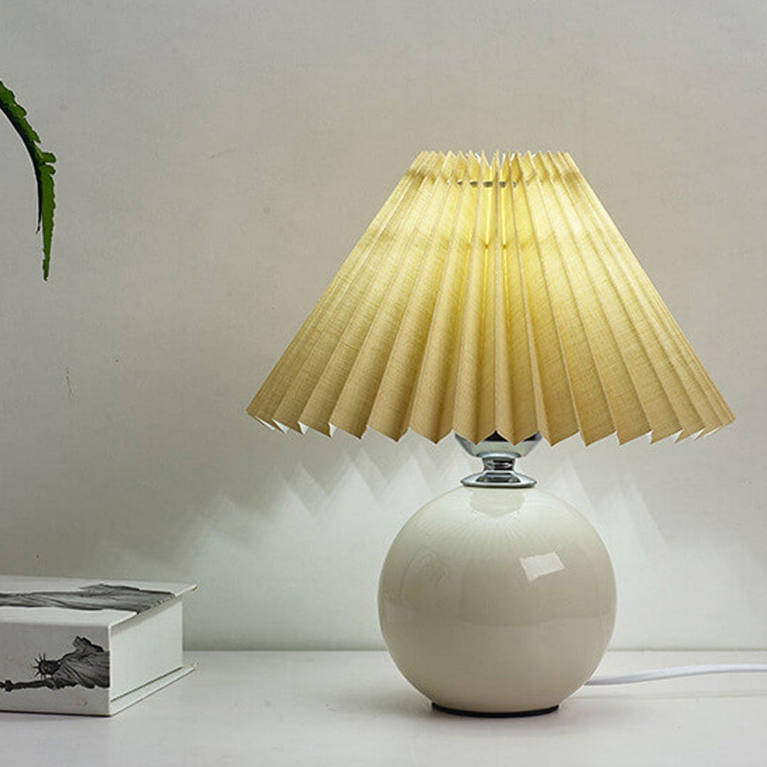 Moderne Keramisk Bordlampe i Flere Farver