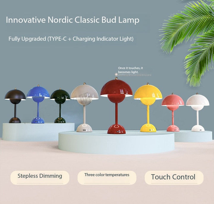 Genopladelig LED Bordlampe med Touch-Control og 8 Farver