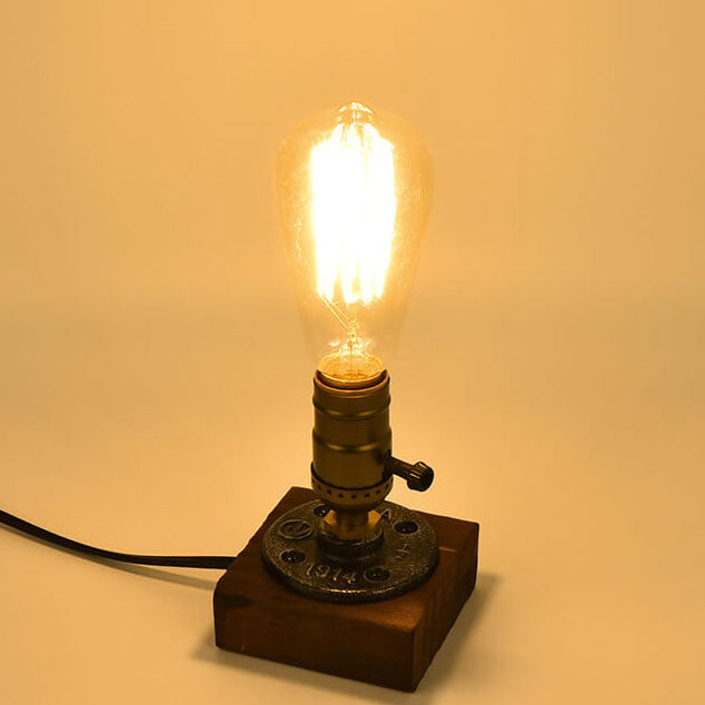 Industriel Jern Bordlampe med Fyrretræs Accent