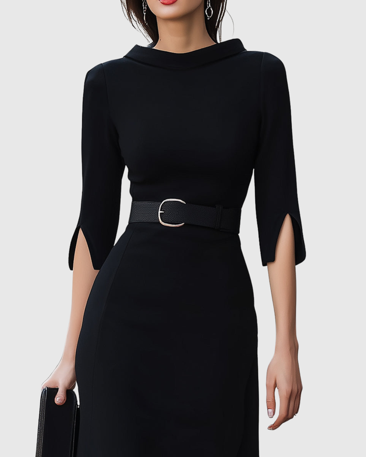Naomi | Kvinders Bælte-Mock Neck Midi Kjole med Split Ærmer