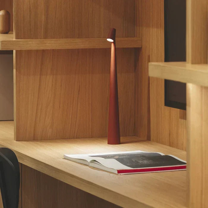 Skulptureret Genopladelig Bordlampe med Justerbar Lysstyrke