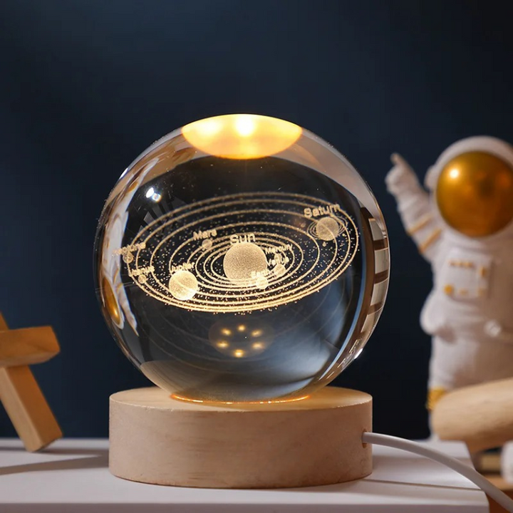 Elegant Glas Globus Lampe med Miljøvenlig LED Base