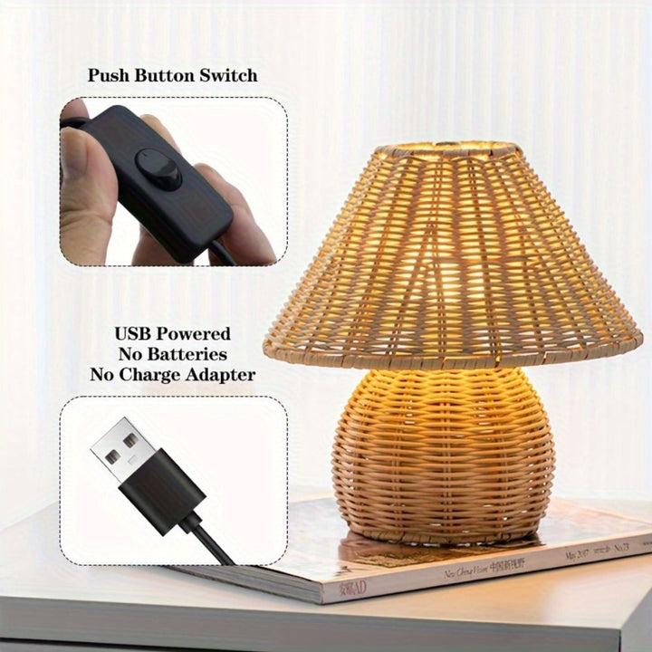 Håndlavet Rattan Bordlampe med Varm Belysning