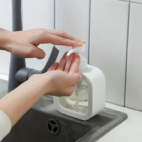 Minimalistisk Sæbedispenser i ABS og PVC
