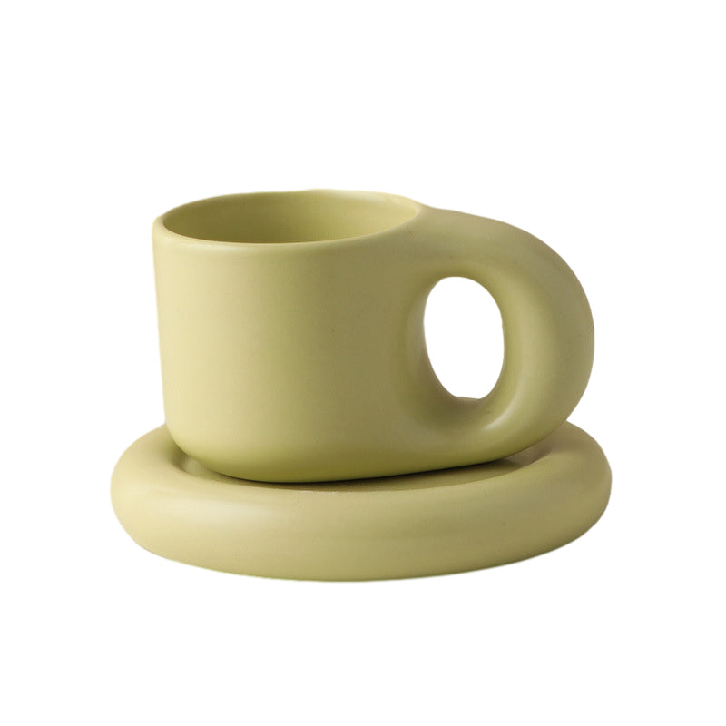 Minimalistisk Keramisk Krus 10 oz med Komfortabelt Greb