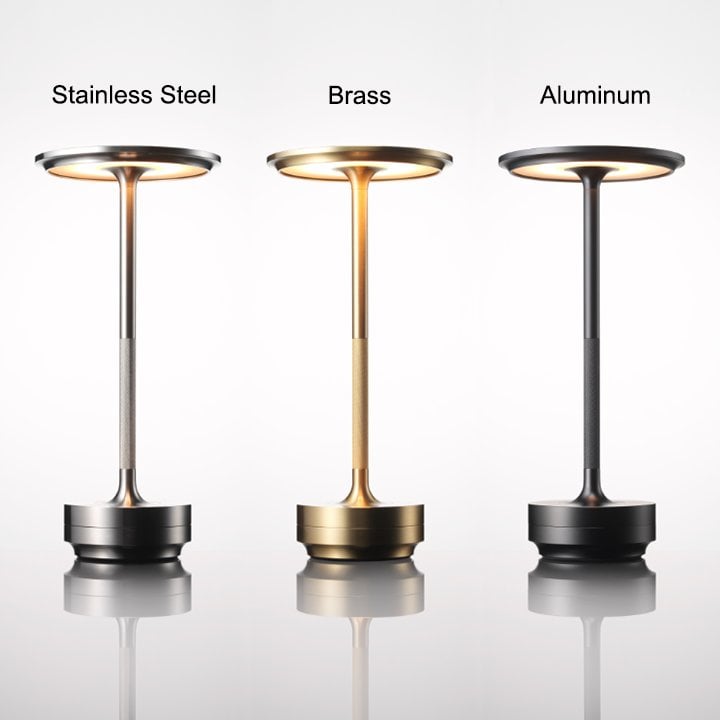 Trådløs Aluminium Bordlampe med Dæmpbar Lysstyrke og Vandtæt Design