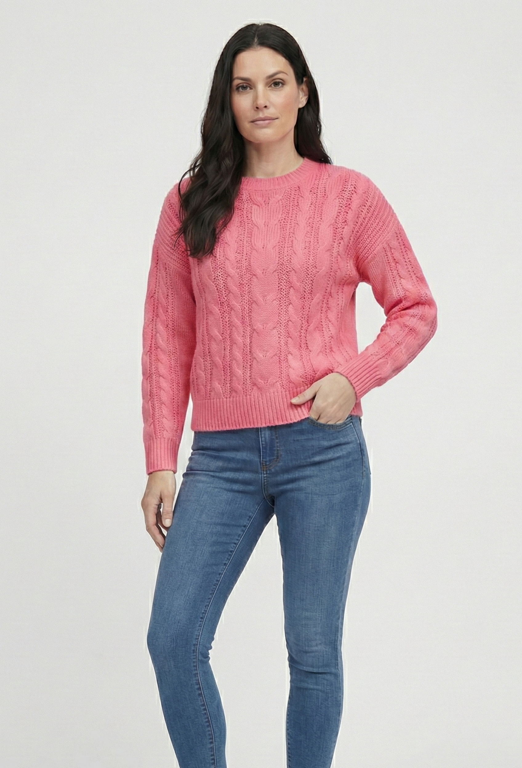 Ava | Klassisk Kabelstrik Trøje – Komfortabel & Tidløs