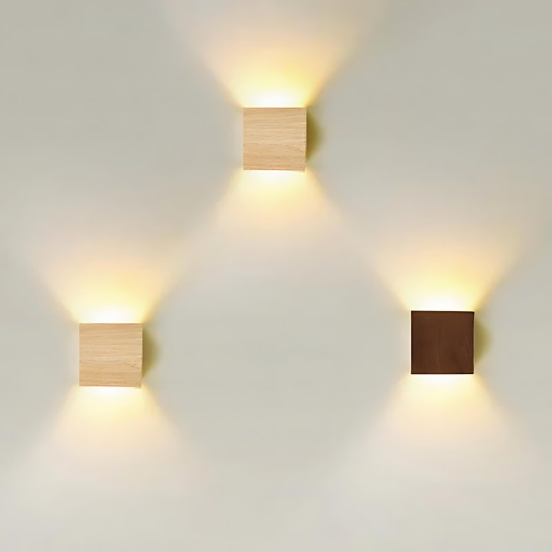 Skandinavisk Trævæg Lampe med LED Lys